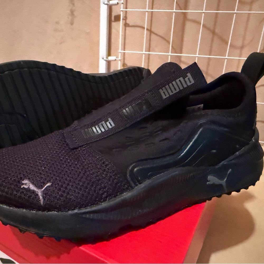 Puma Pacer Future Slip-On JR Sneakers – Kids Size 4C (Black) – NEW